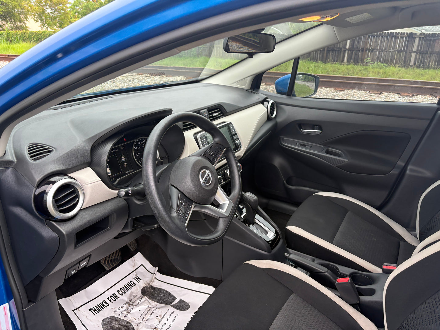 2022 NISSAN VERSA SV