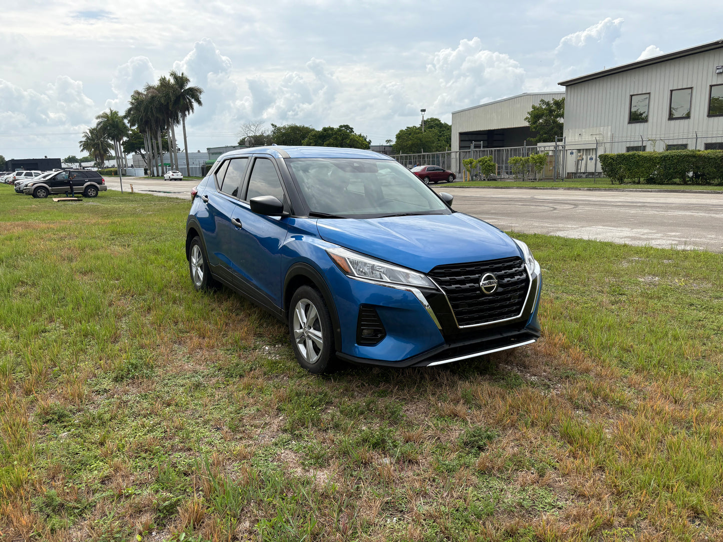 2023 NISSAN KICKS S XTRONIC CVT