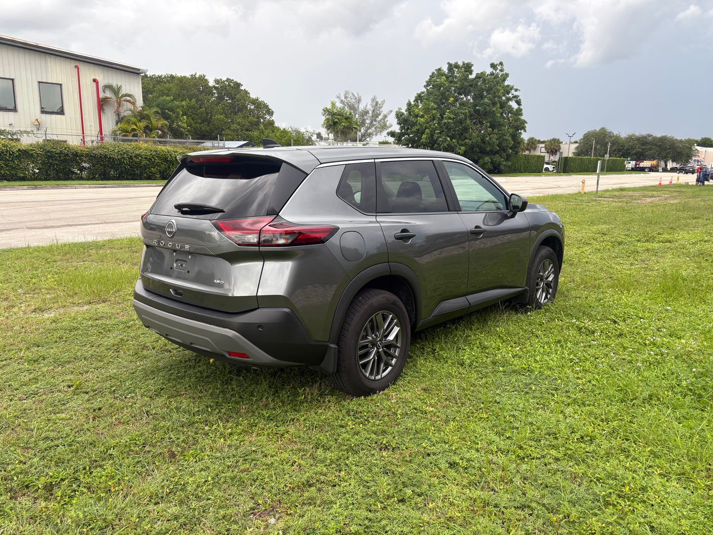 2023 NISSAN ROGUE S INTELLIGENT AWD
