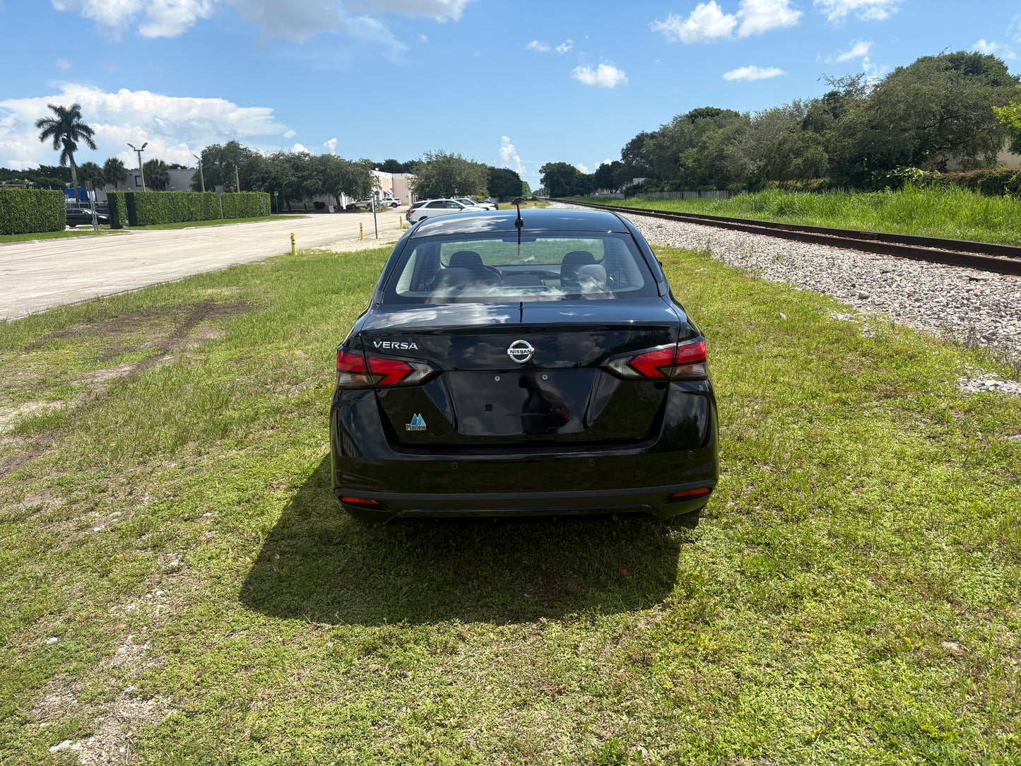 2021 NISSAN VERSA S