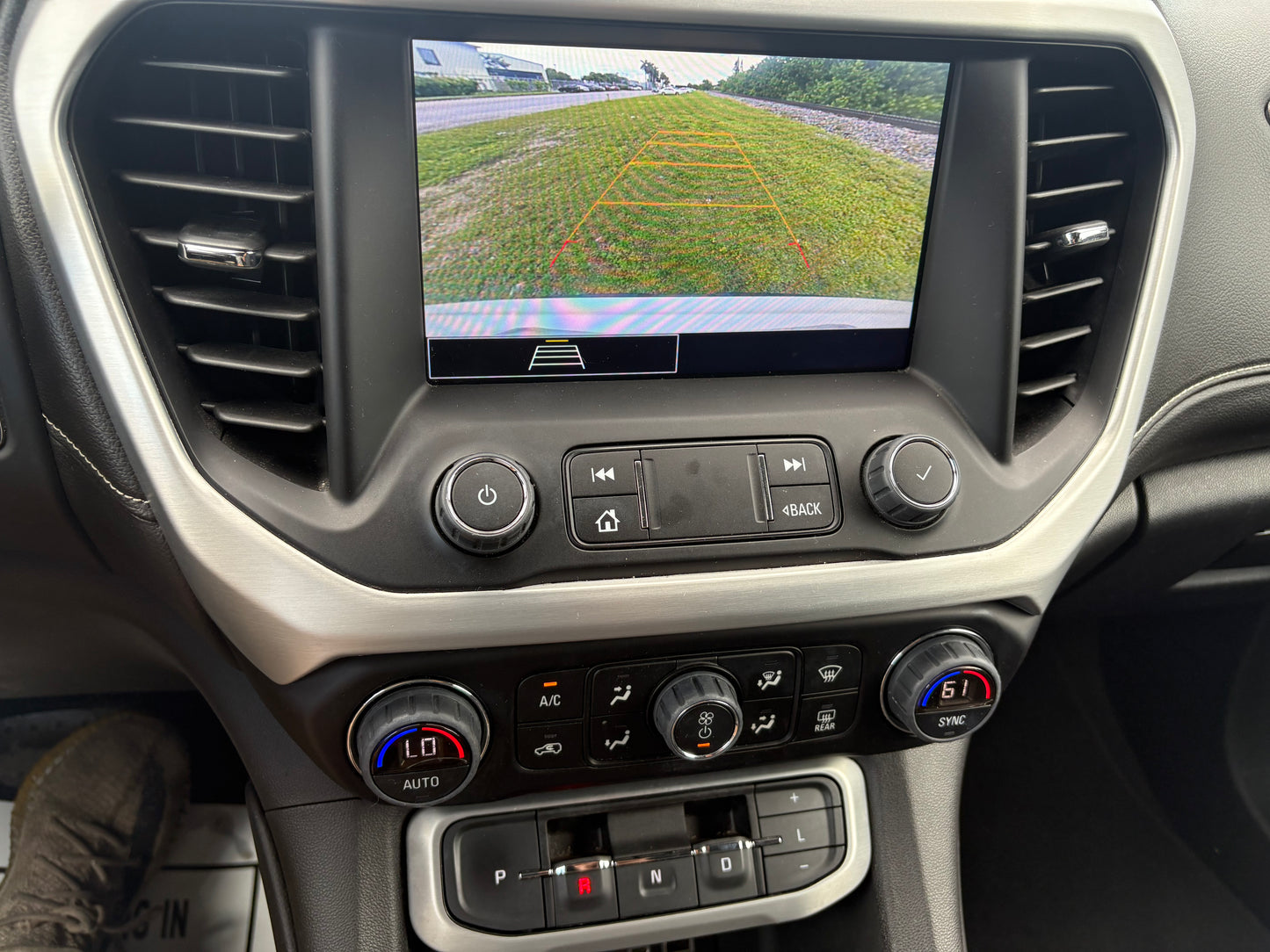 2023 GMC ACADIA FWD SLE