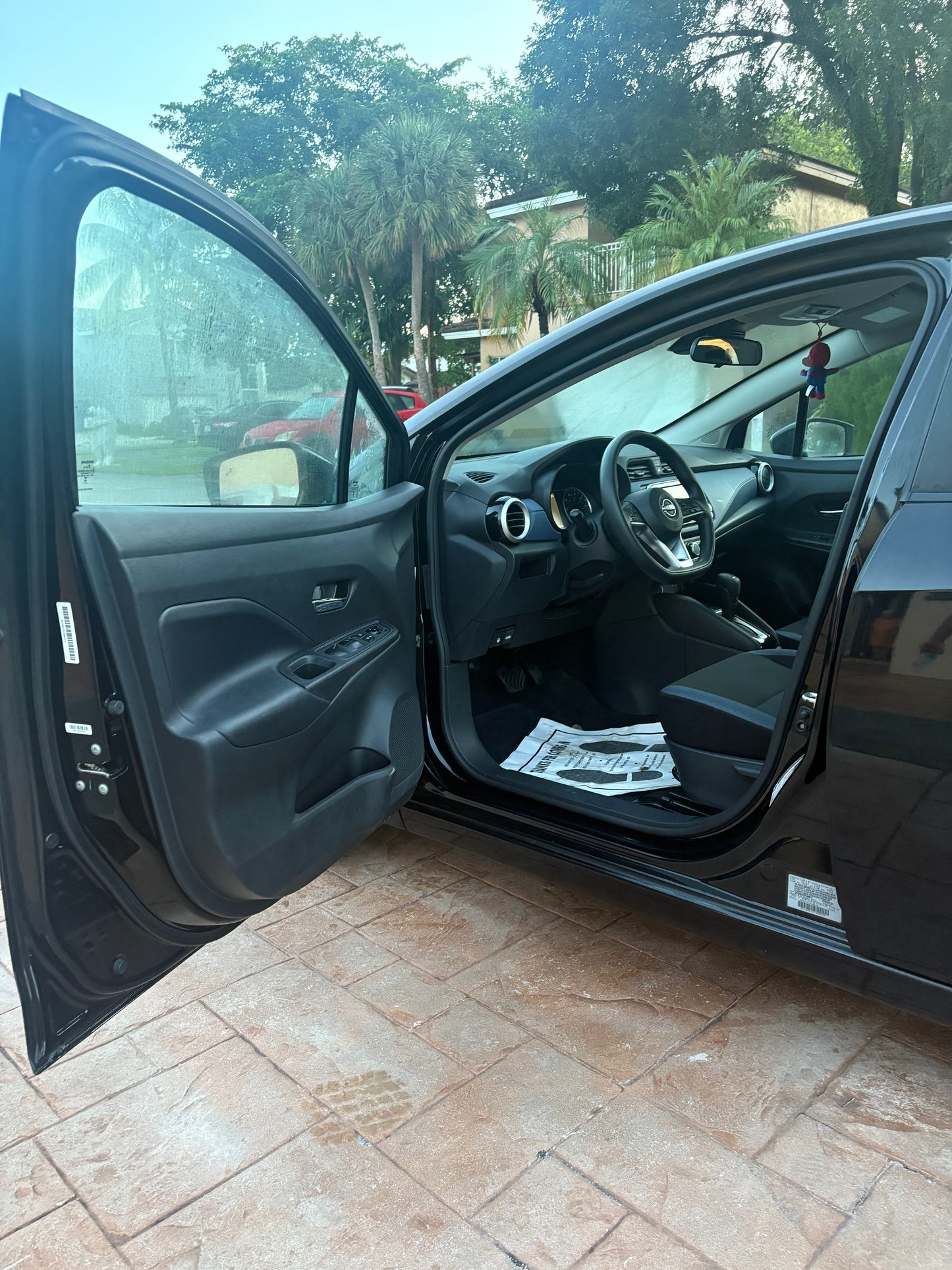 2023 NISSAN VERSA 1.6 SV