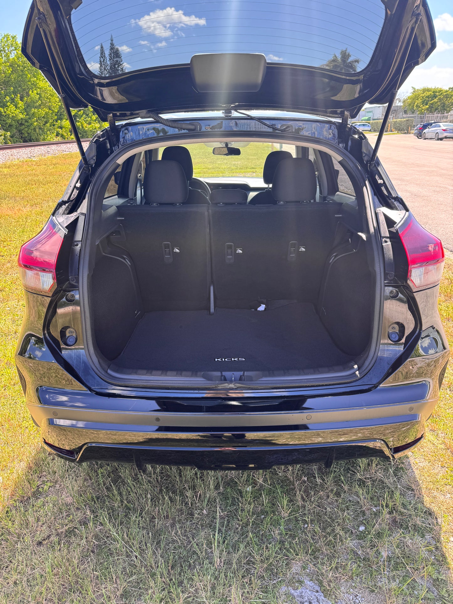 2024 NISSAN KICKS S XTRONIC CVT