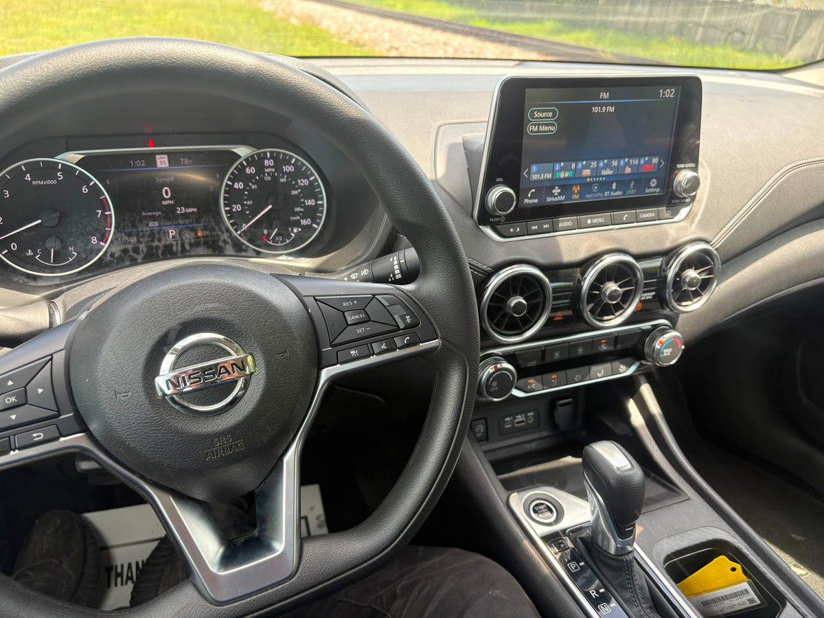 2025 NISSAN SENTRA SV