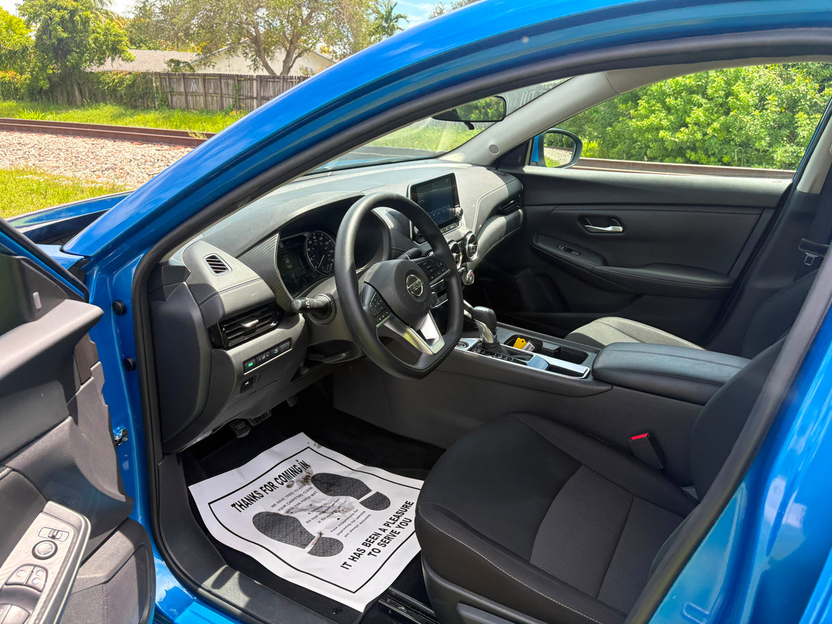 2025 NISSAN SENTRA SV