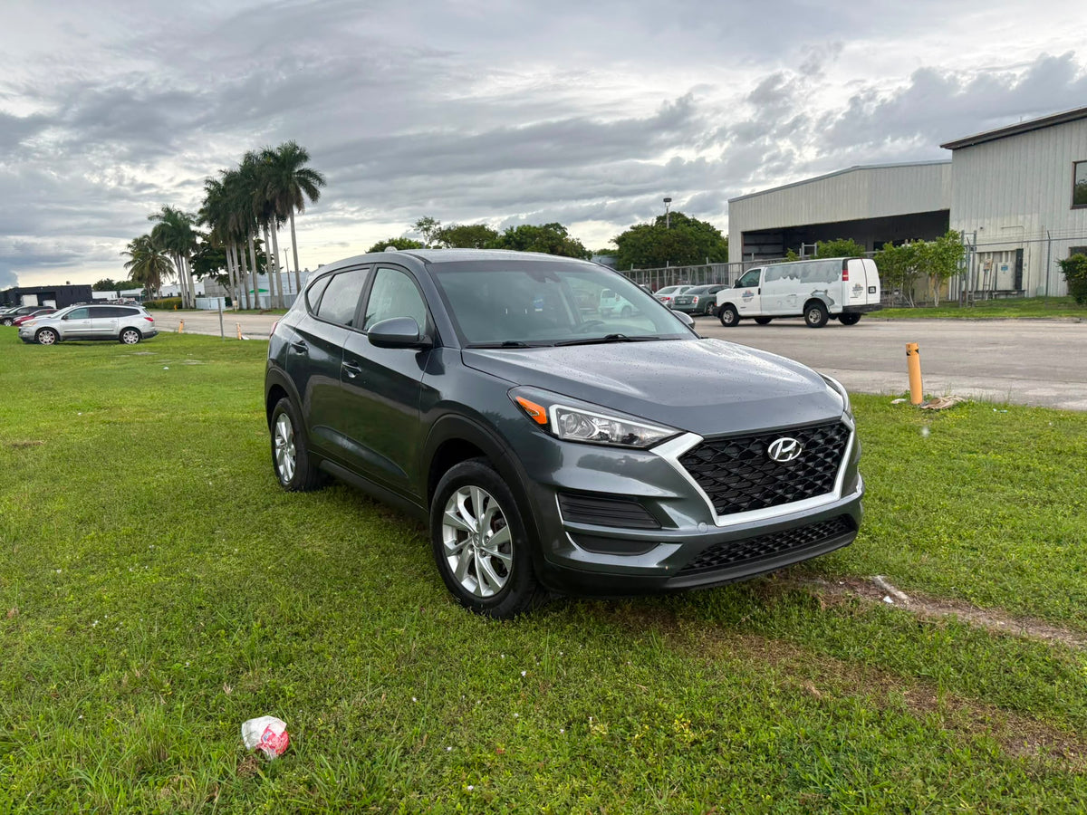 2021 HYUNDAI TUCSON SE