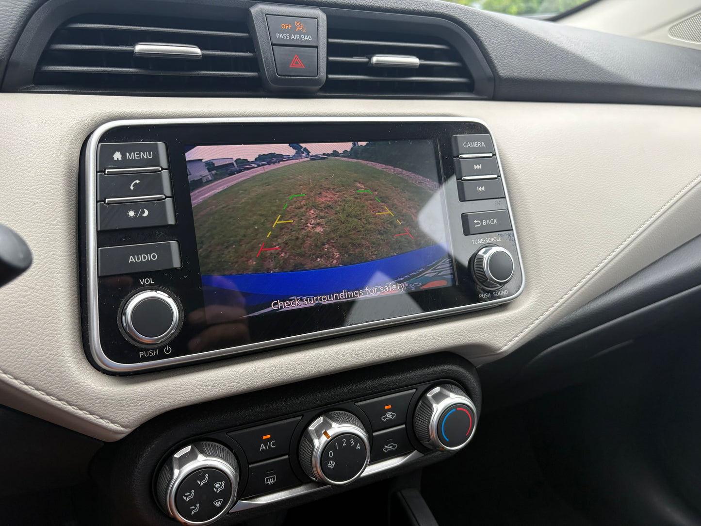 2022 NISSAN VERSA SV