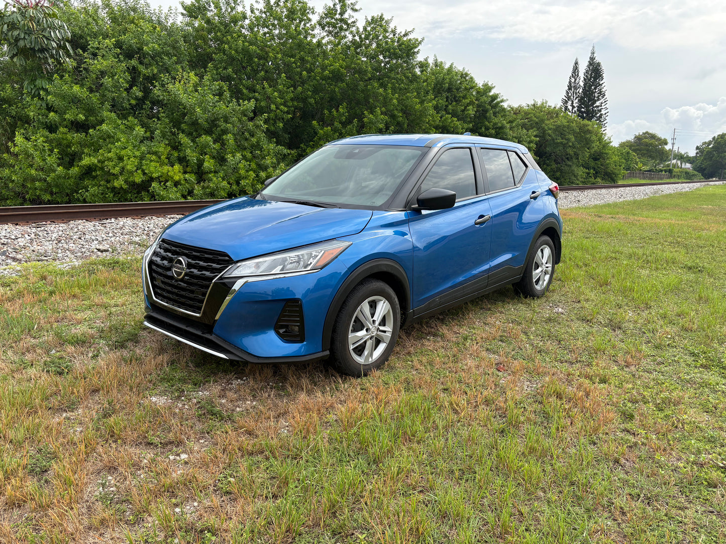 2023 NISSAN KICKS S XTRONIC CVT