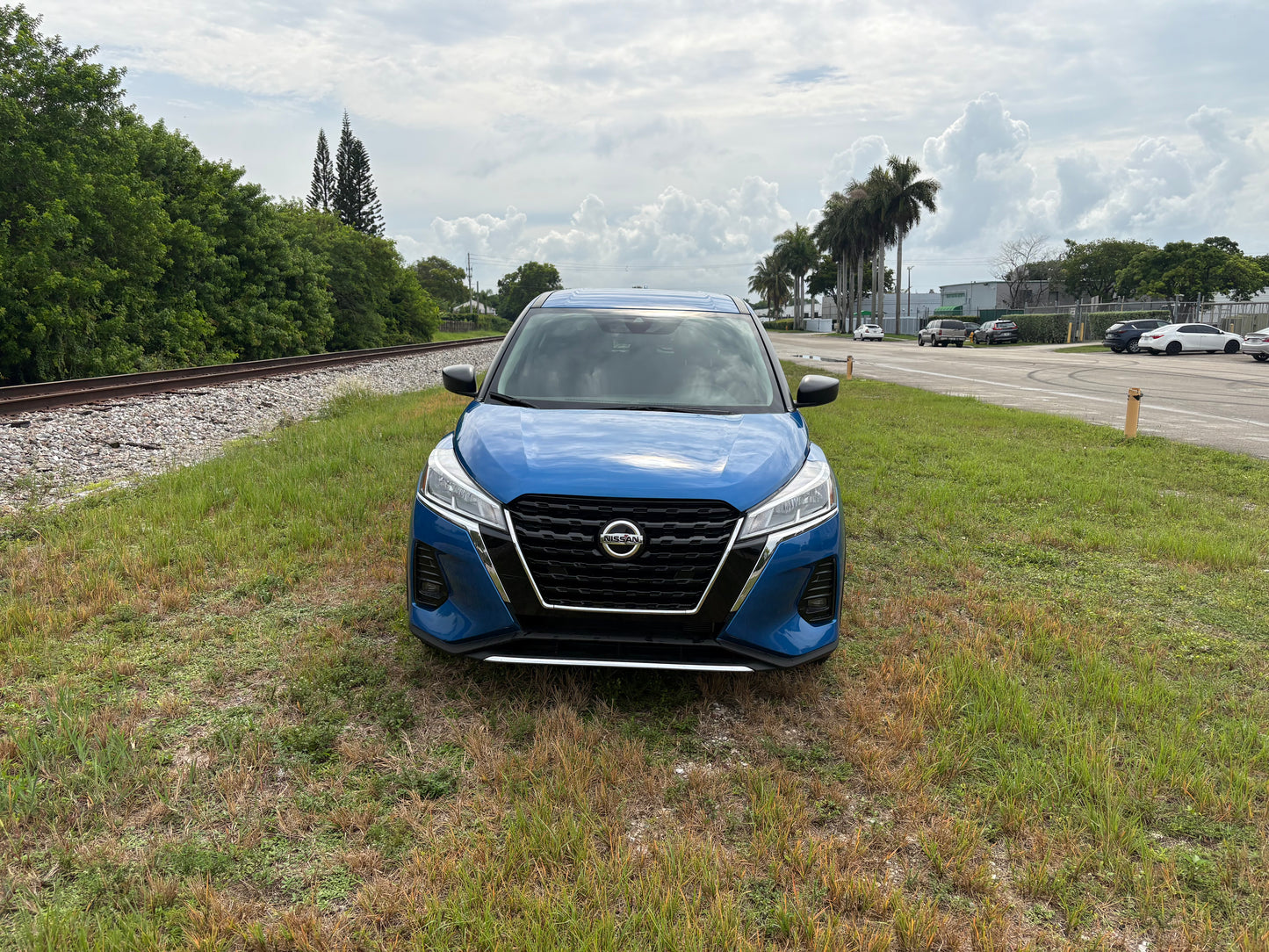 2023 NISSAN KICKS S XTRONIC CVT