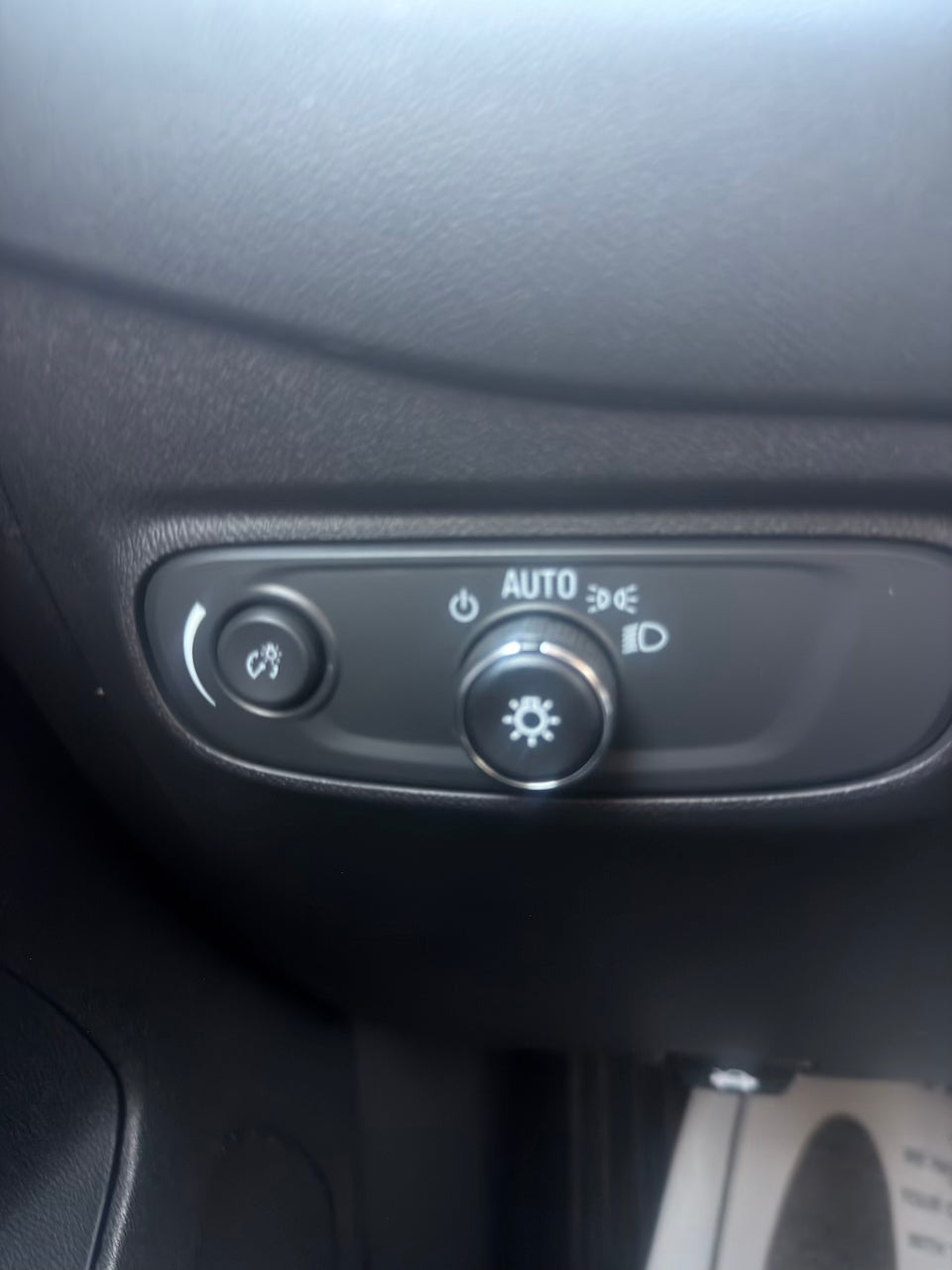 2024 CHEVROLET EQUINOX FWD LS