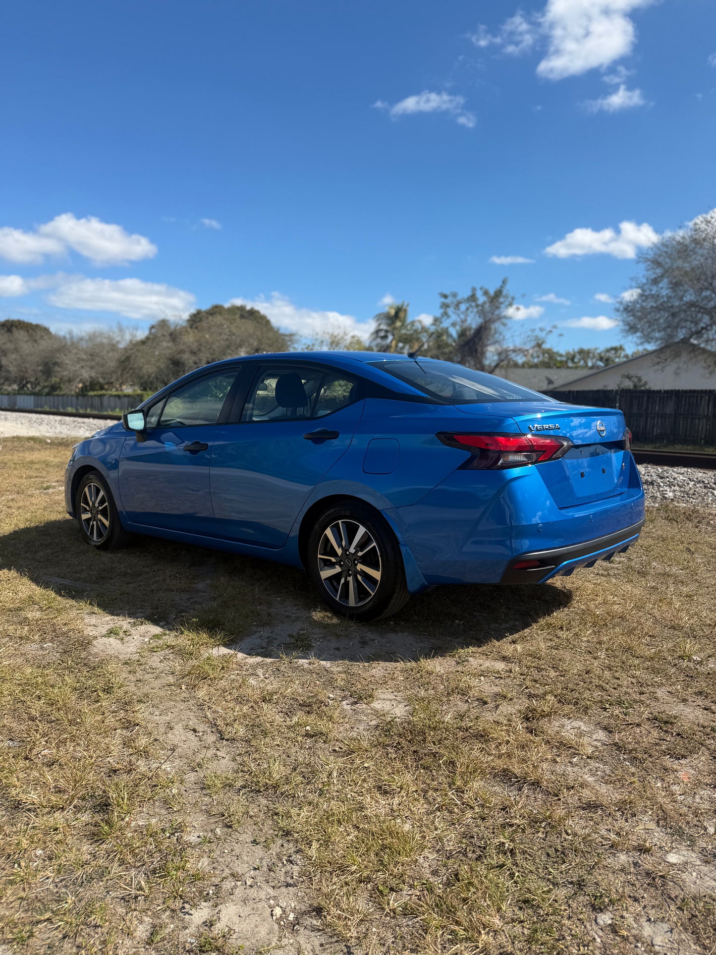 2023 NISSAN VERSA 1.6 S