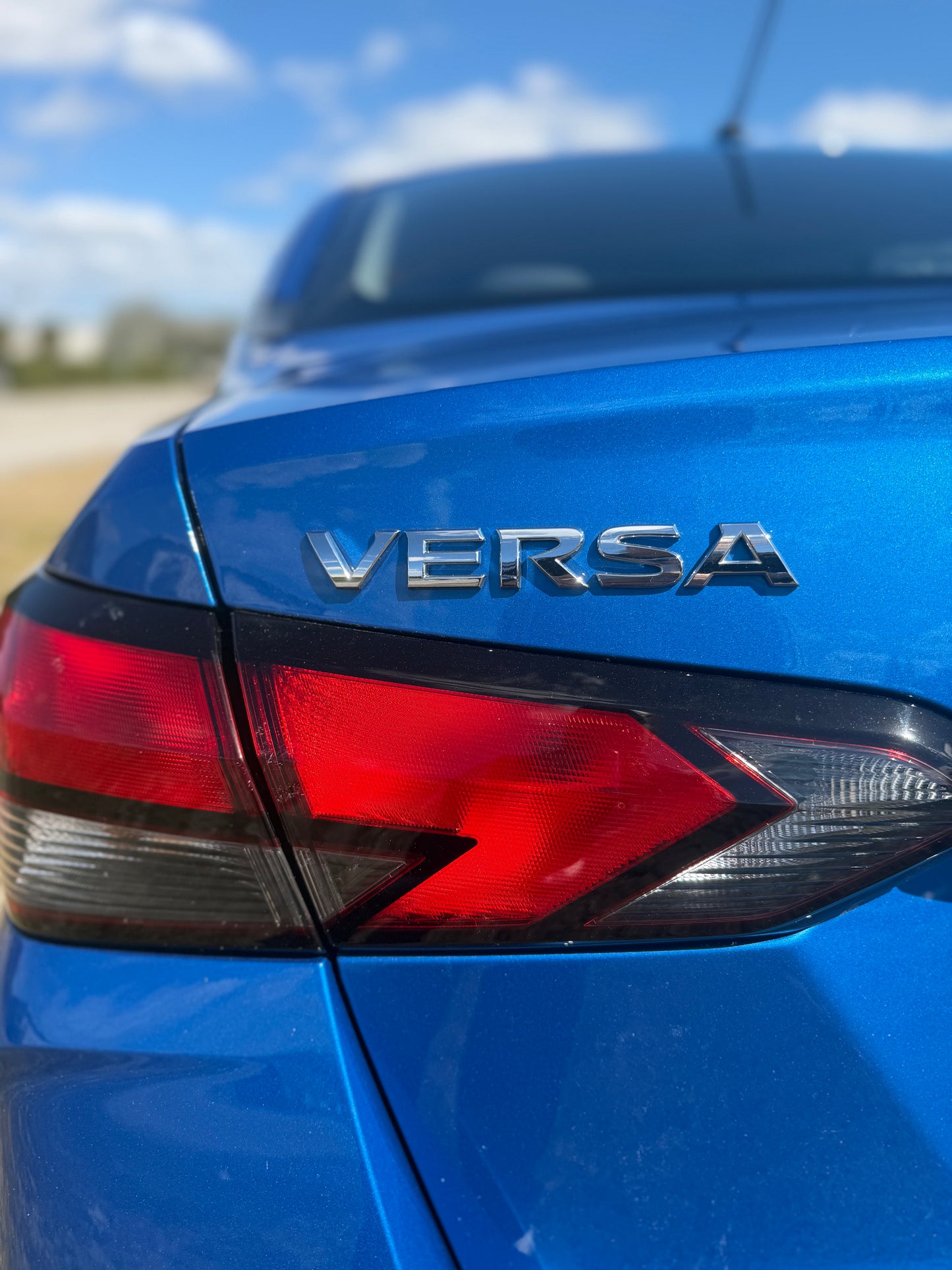 2023 NISSAN VERSA 1.6 S