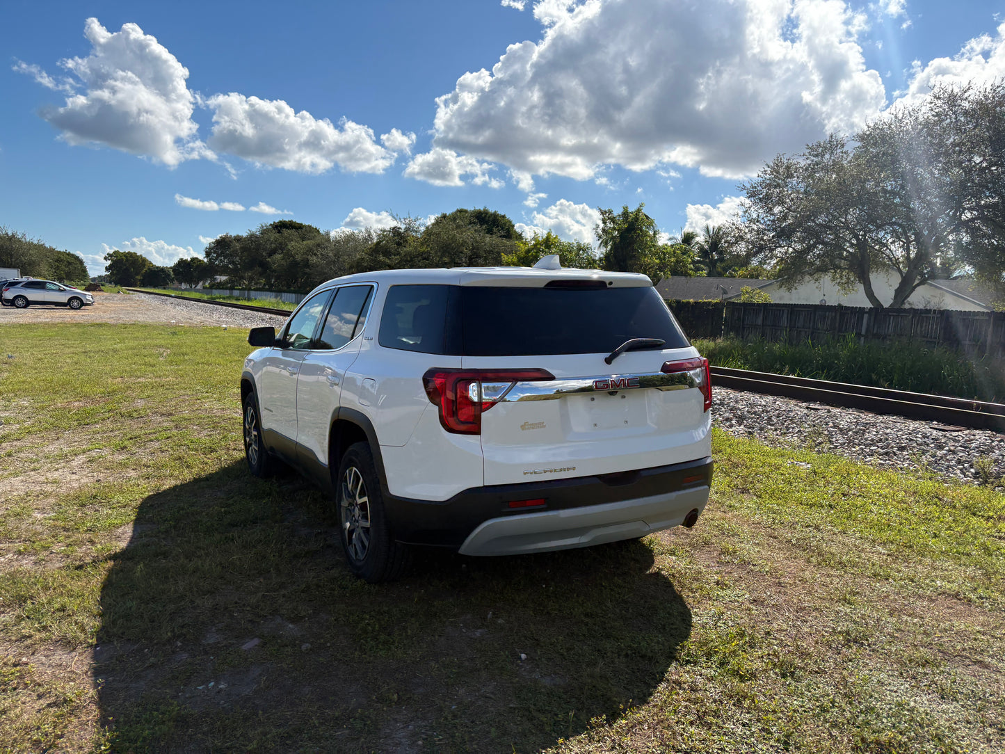 2020 GMC ACADIA FWD SLE
