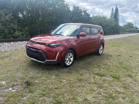 2023 KIA SOUL LX