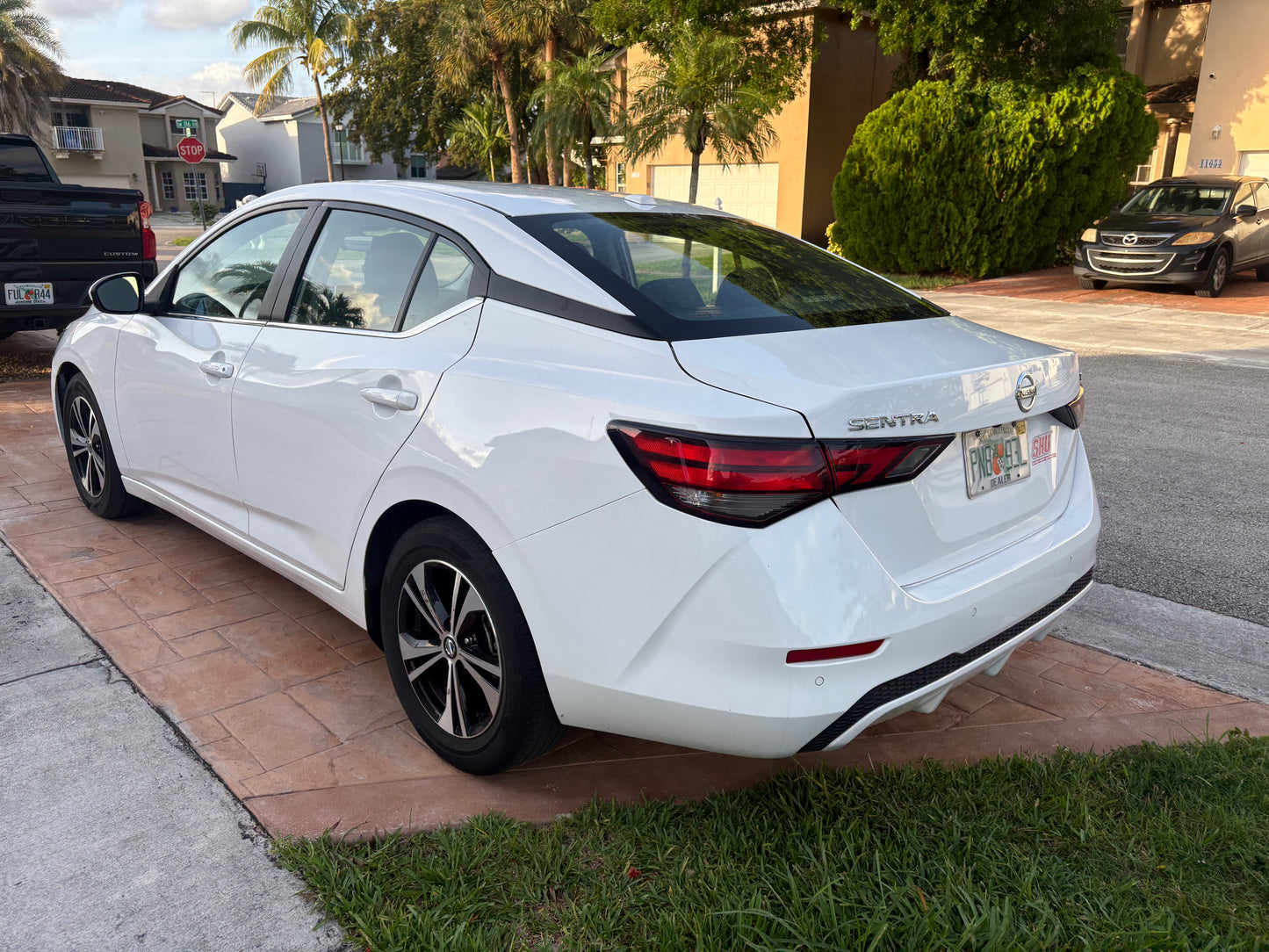 2023 NISSAN SENTRA SV