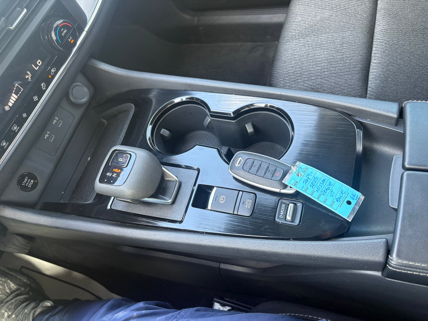 2025 NISSAN ROGUE SV FWD