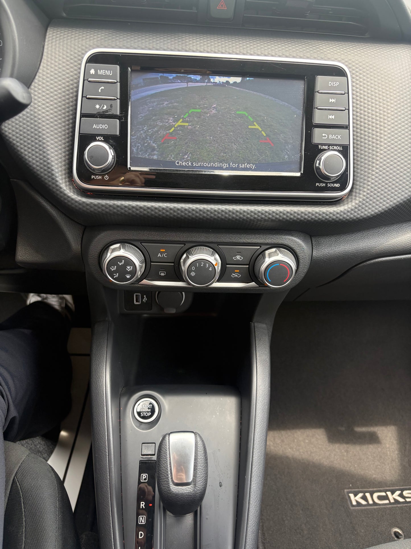 2025 NISSAN KICKS PLAY S