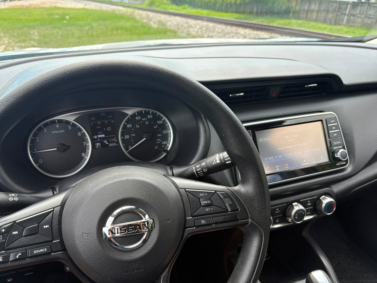 2024 NISSAN KICKS S
