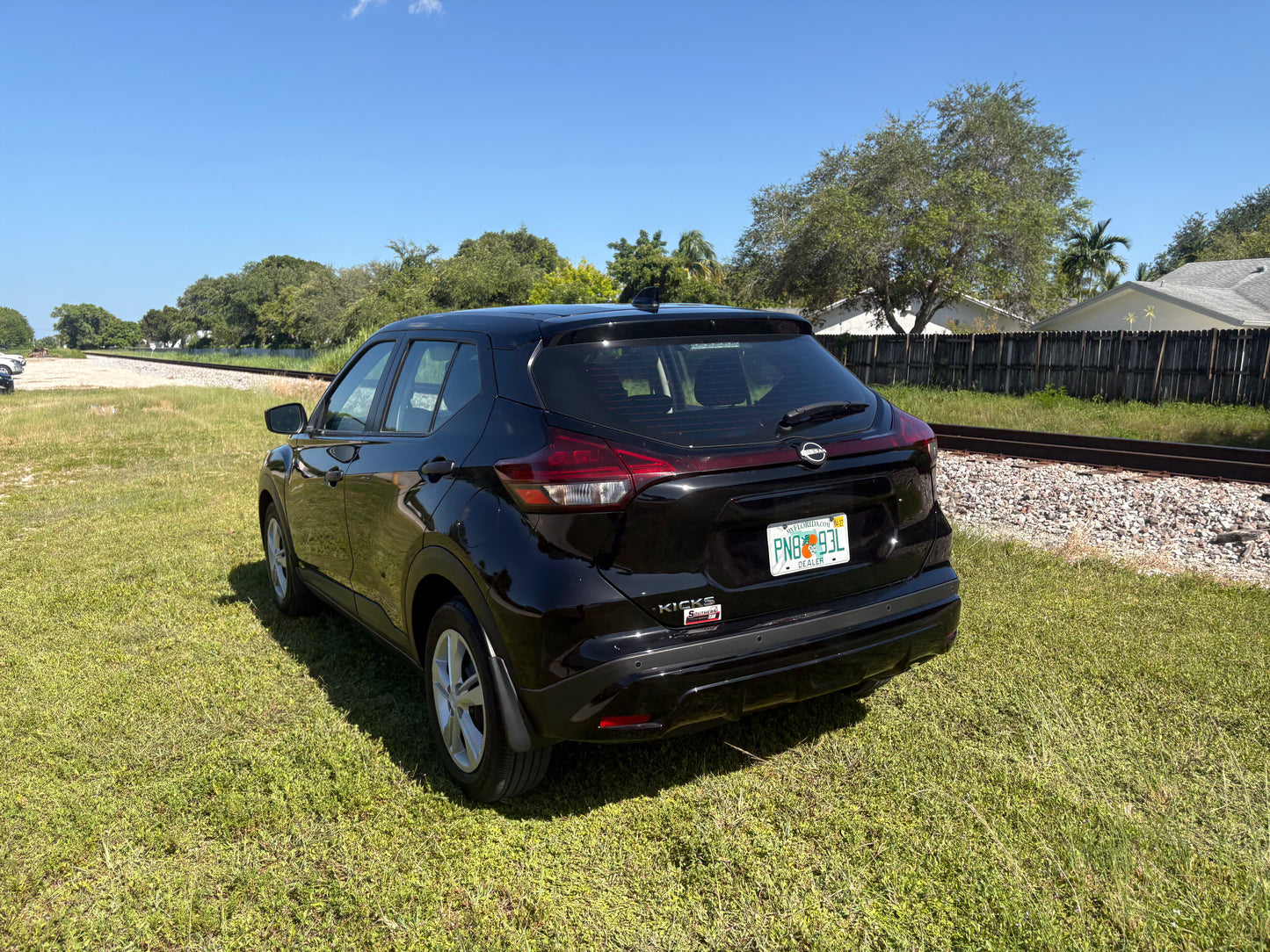 2024 NISSAN KICKS S