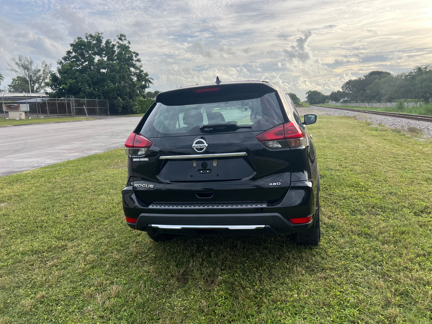 2019 NISSAN ROGUE