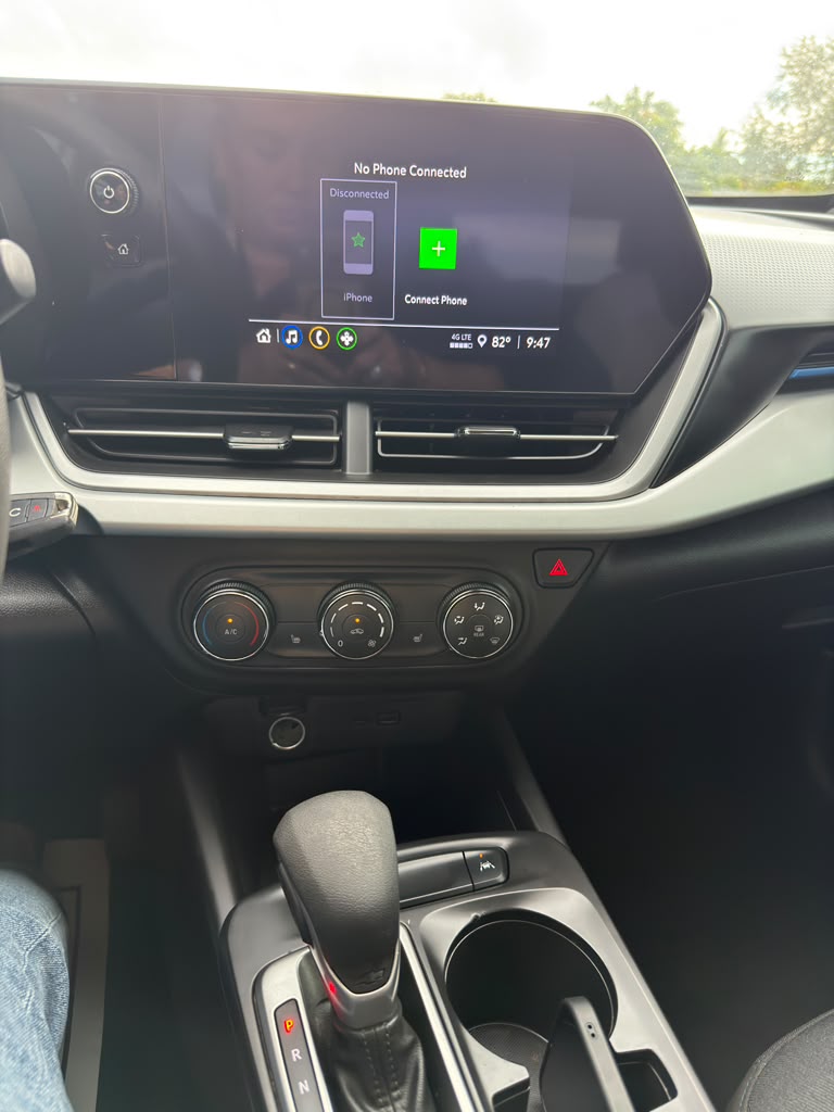 2025 CHEVROLET TRAX FWD LS