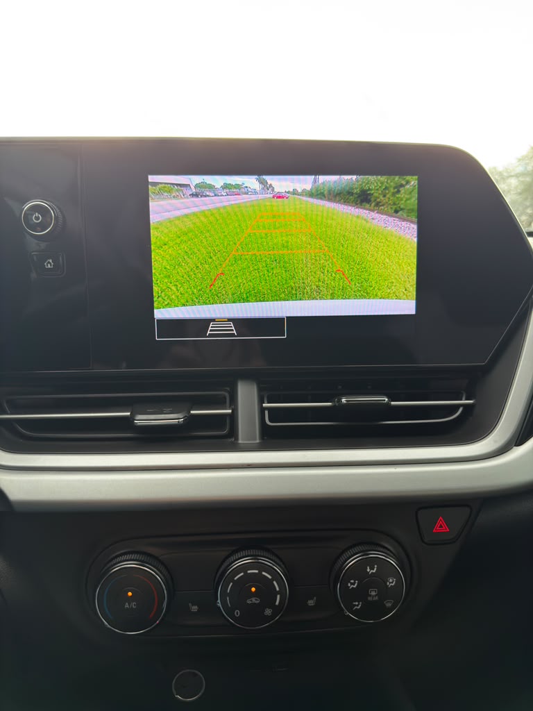 2025 CHEVROLET TRAX FWD LS