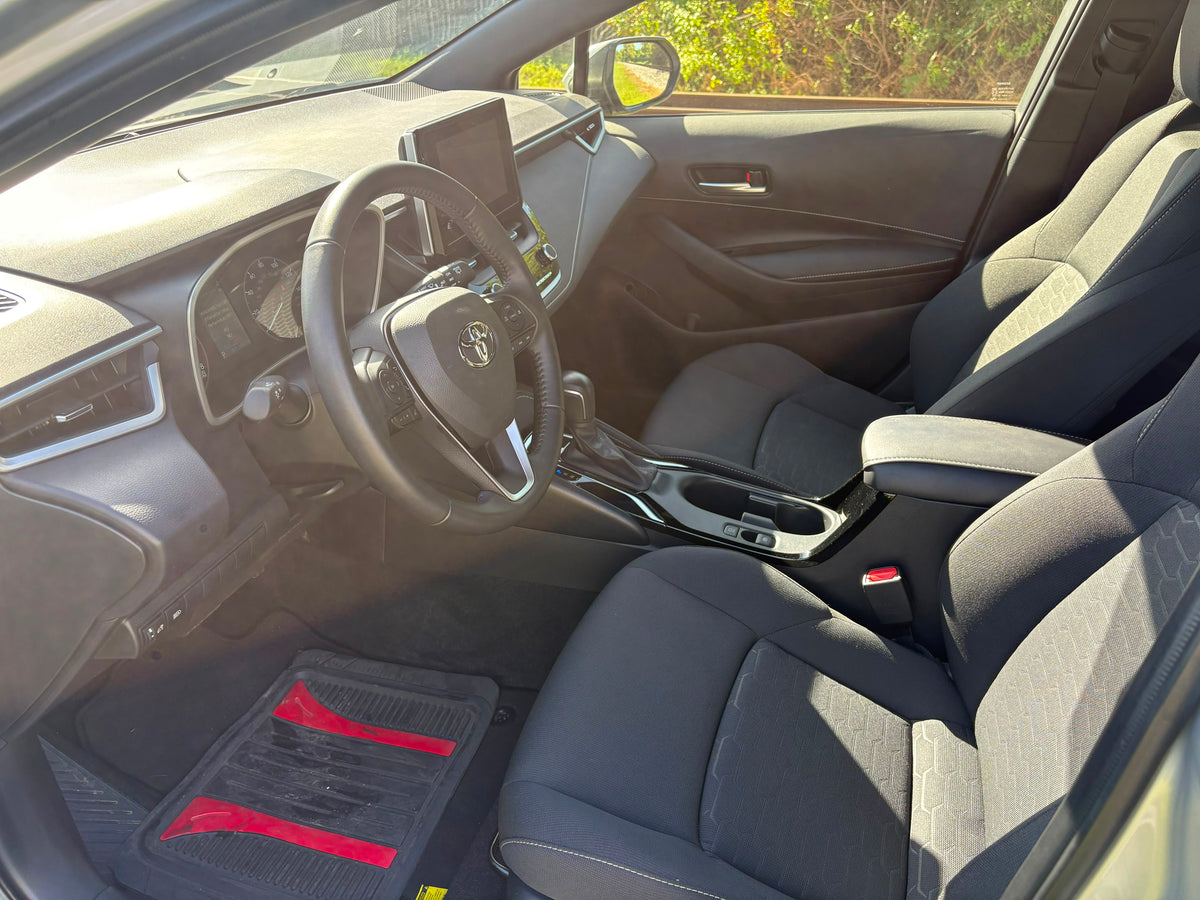 2025 TOYOTA COROLLA SE HATCHBACK
