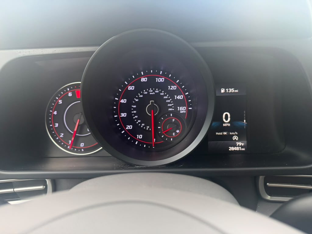 2022 HYUNDAI ELANTRA SE